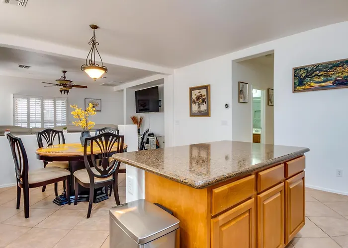 Holiday home Pets Welcome! Family Gem W/ Yard & Patio